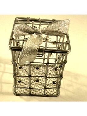 Silver Metal Wire Basket Beaded Gift Box hinged Lid Wedding Anniversary